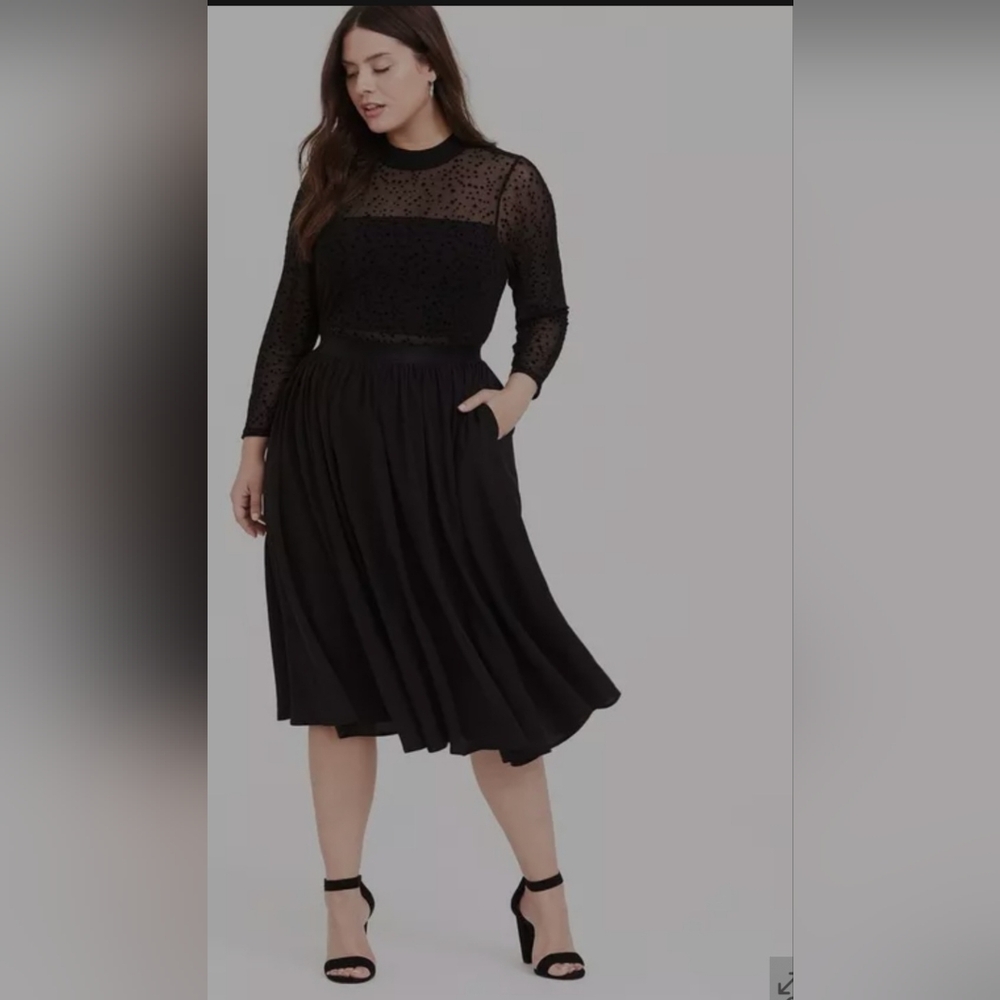 Torrid Black Mesh Flocked Star Mock‎ Neck Midi Dress Sz 20